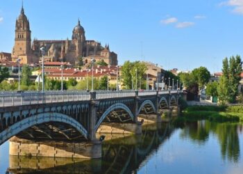 Cómo se llama el río que pasa por Béjar