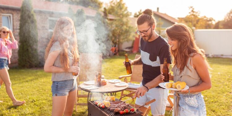 Haz que tus barbacoas sean un éxito con el set de herramientas de barbacoa perfecto