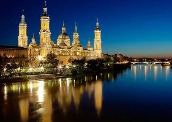 Descubre los secretos ocultos de Zaragoza en nuestra guía turística