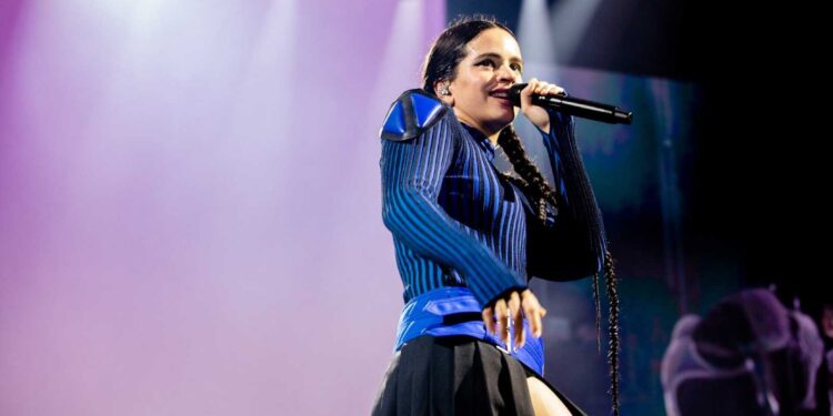 ¿Quién es Rosalía? Explorando la música de la artista española