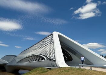 Descubre la fascinante arquitectura en Zaragoza: una mirada a la historia de la ciudad