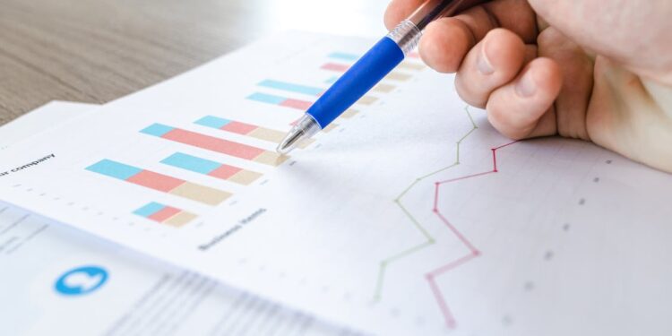 Pantalla con datos de Google Analytics 4 para análisis web